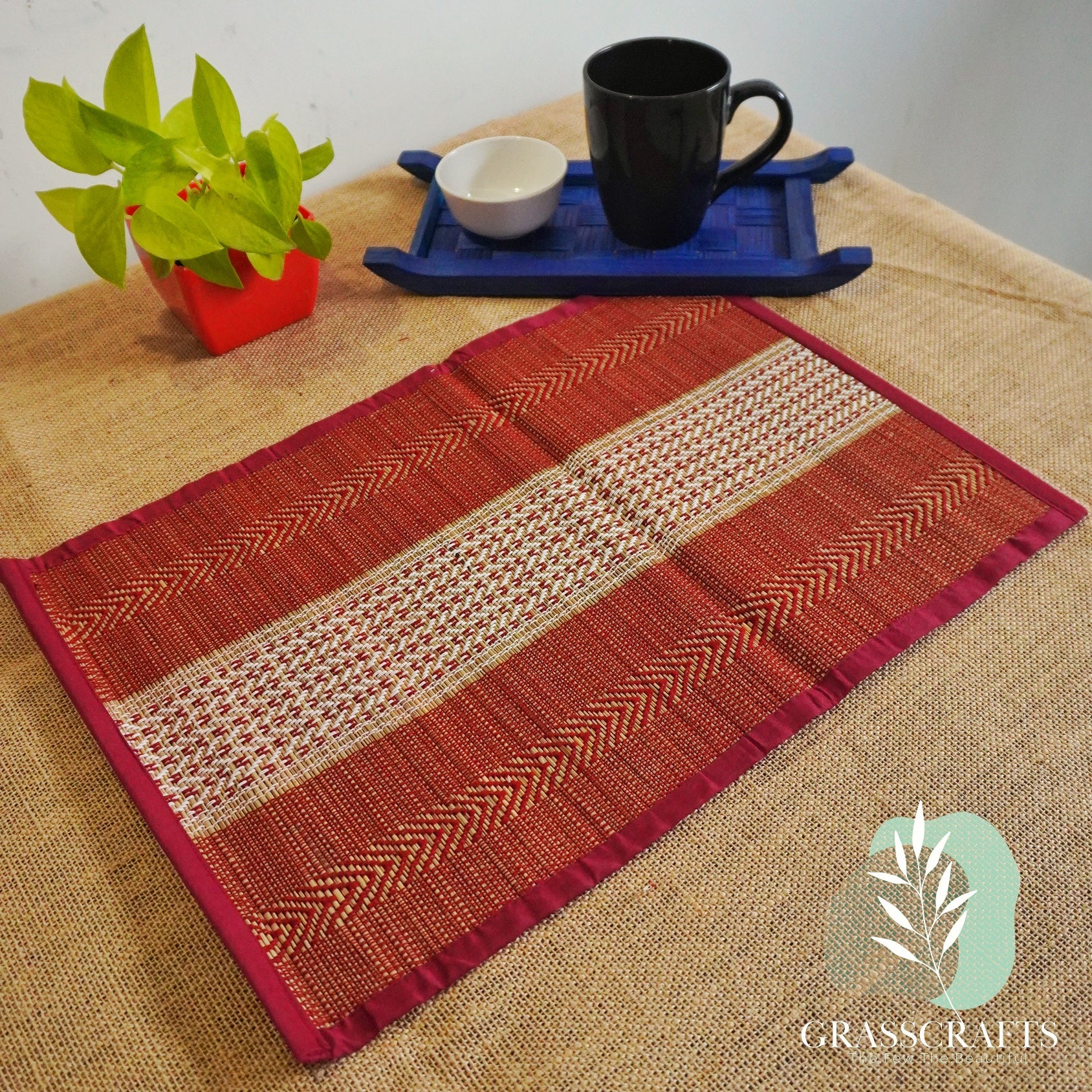 table runner with mats