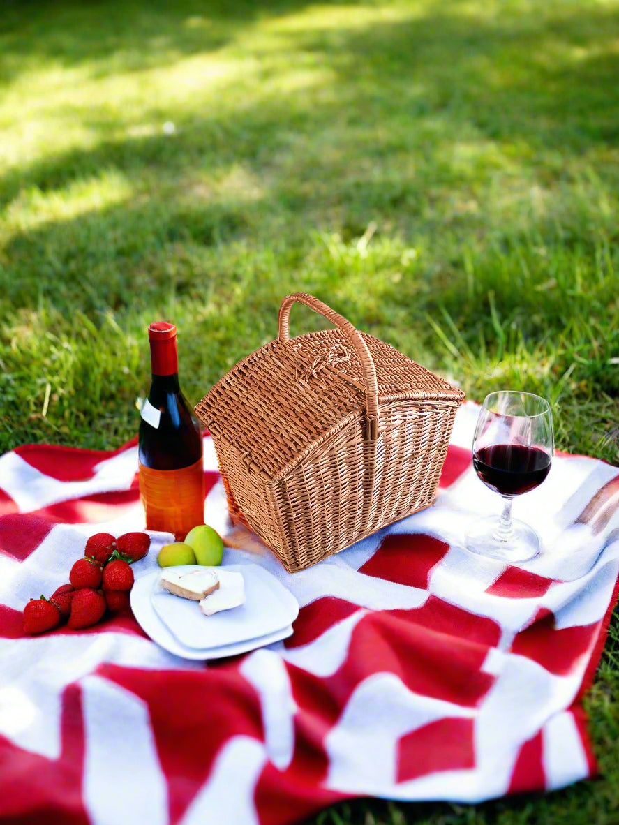 picnic basket