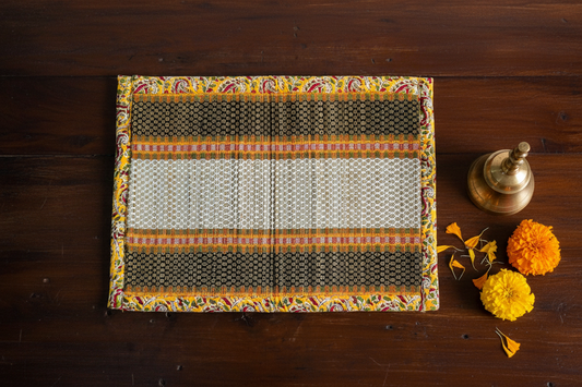 Madurkathi Asana Mat Yellow Paisley – Editorial